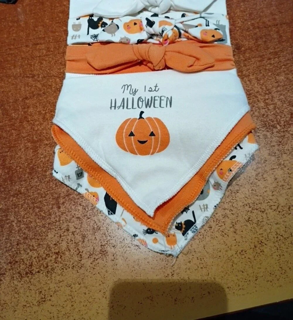 Modern Baby Halloween Themed Headbands And Bibs Set